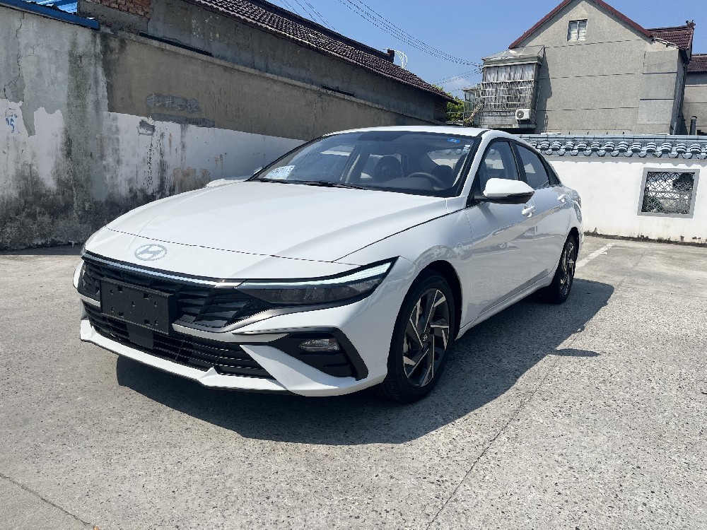 HYUNDAI ELANTRA 2023  ID: OM250829504